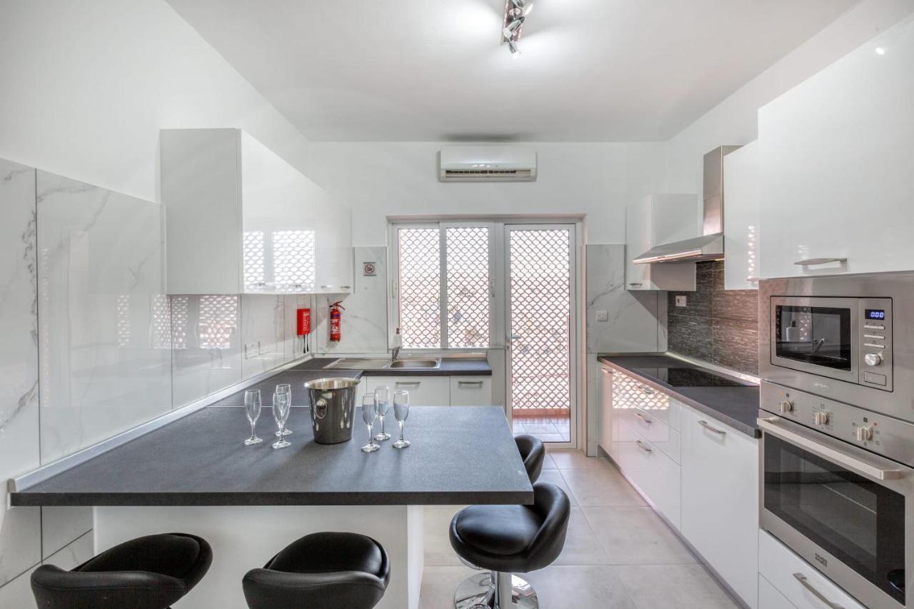 Pool Apartment Is-Swieqi ภายนอก รูปภาพ